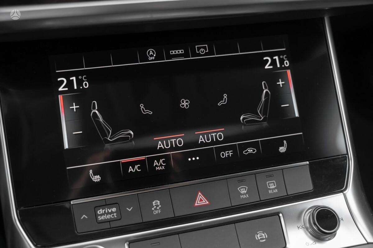 Audi A6, 2.0 l., Седан
