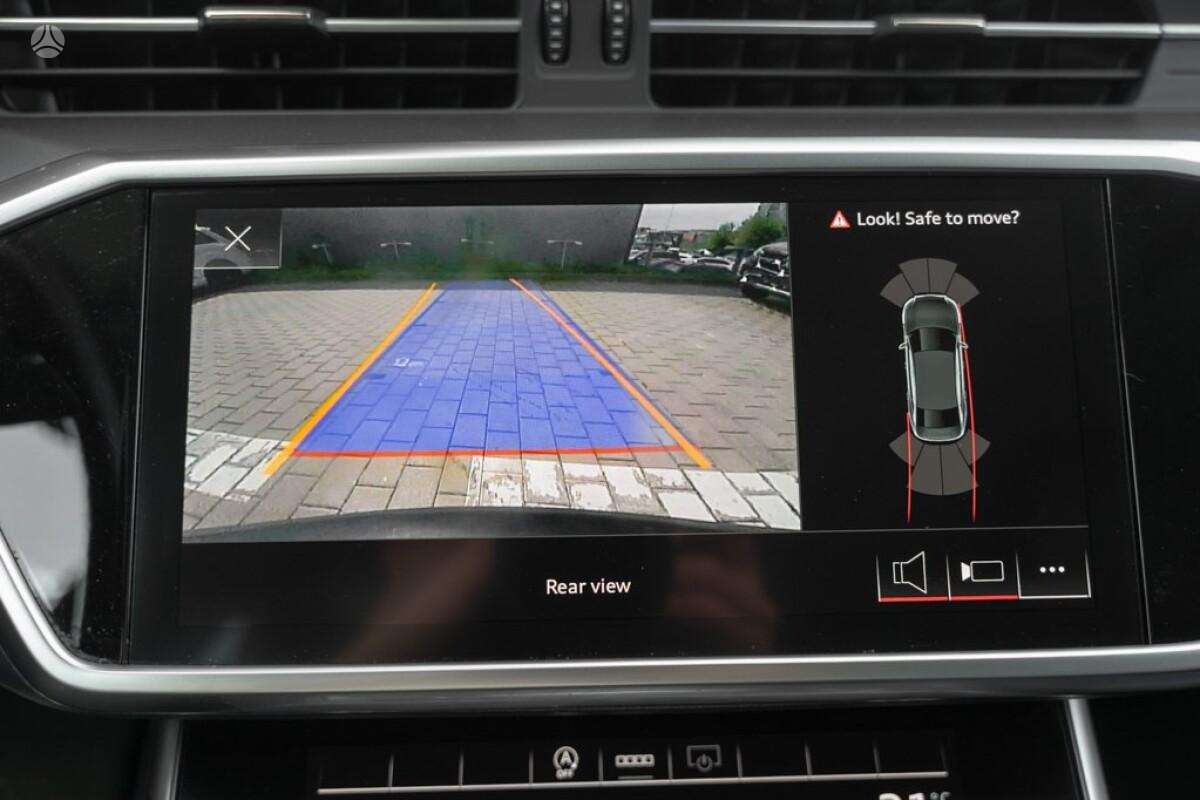 Audi A6, 2.0 l., Седан