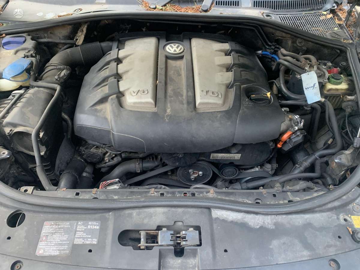 Volkswagen Touareg - 9