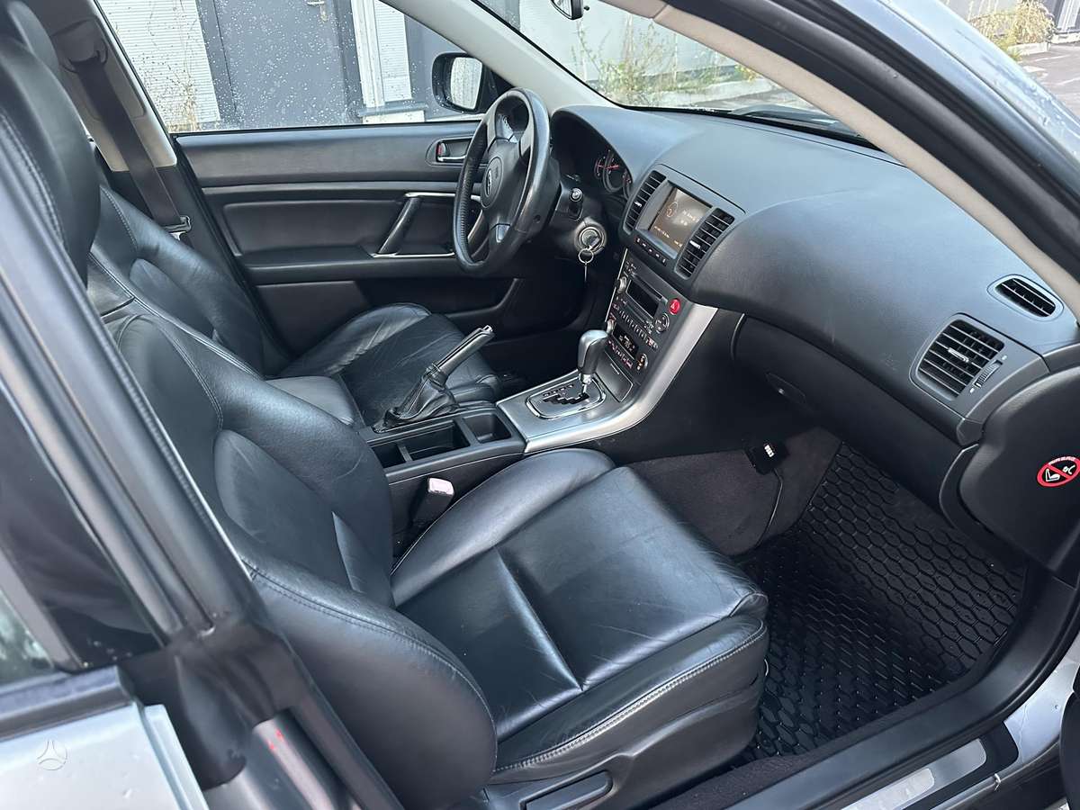 Subaru Outback, 2.5 l., Универсал