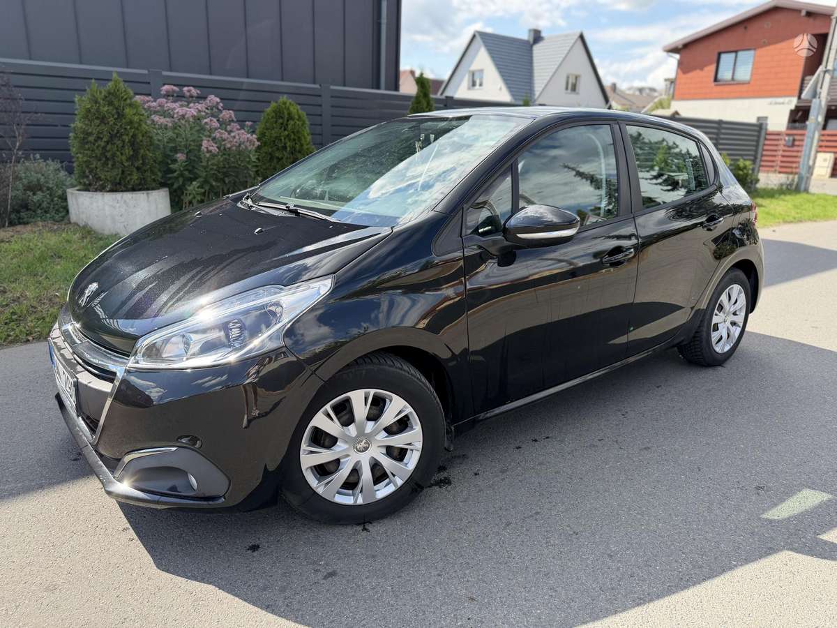 Peugeot 208 - 2