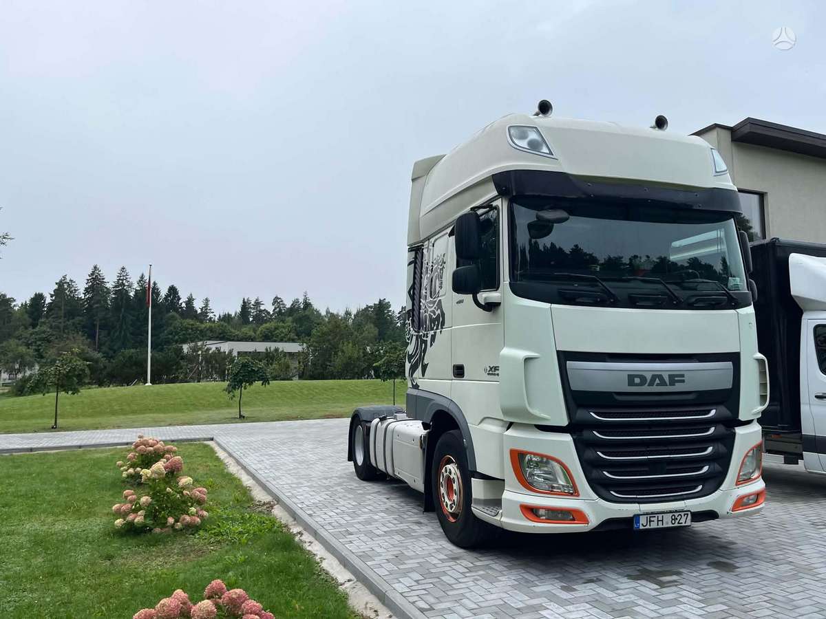 DAF XF460FT, double sleeper