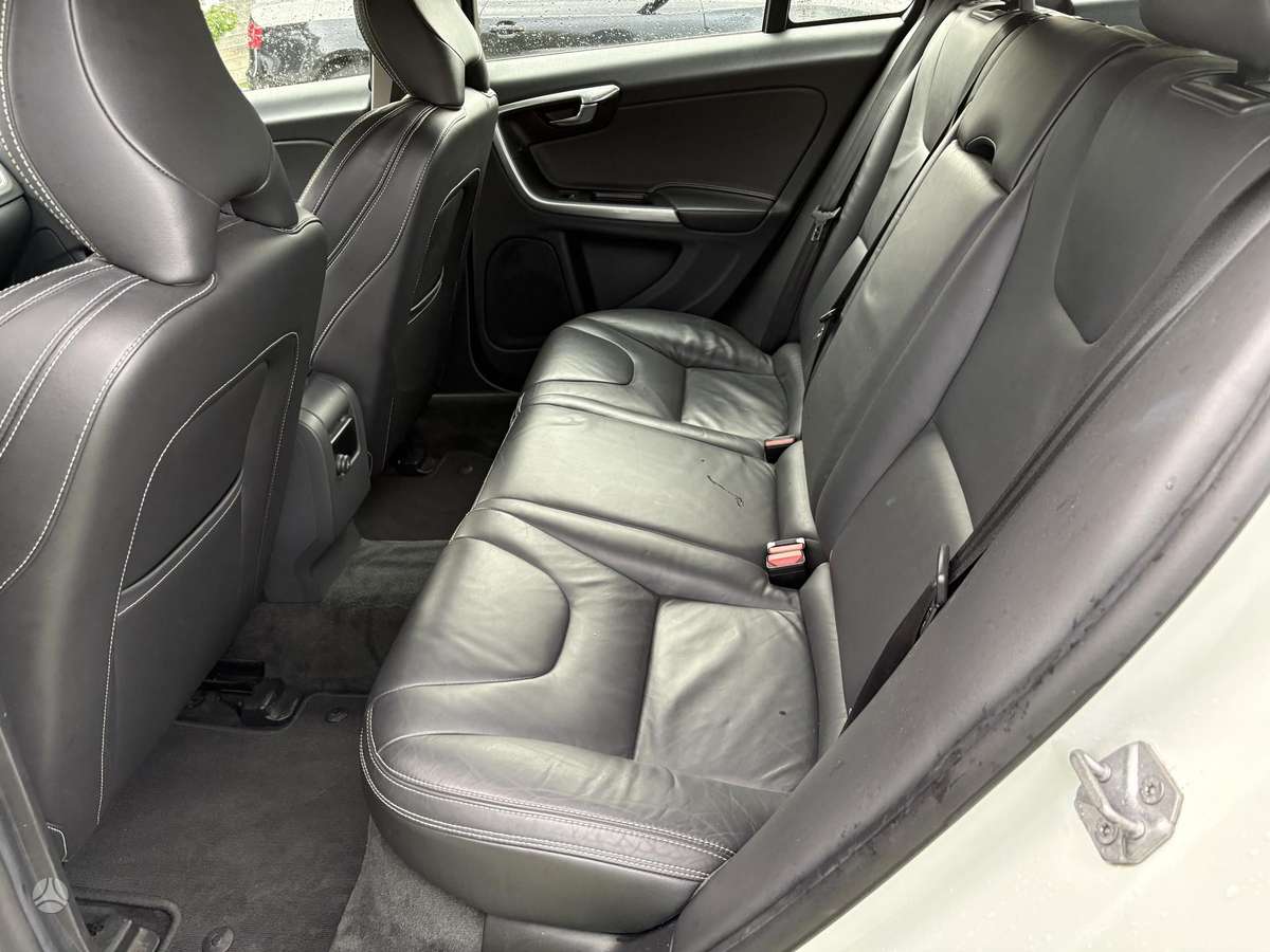 Volvo V60, 2.0 l., wagon