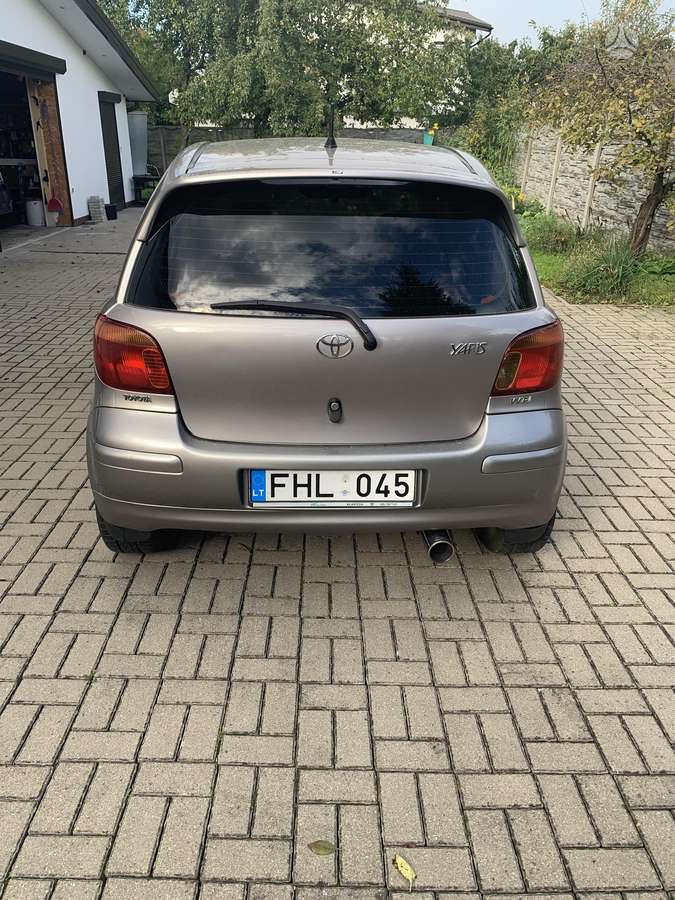 Toyota Yaris - 3