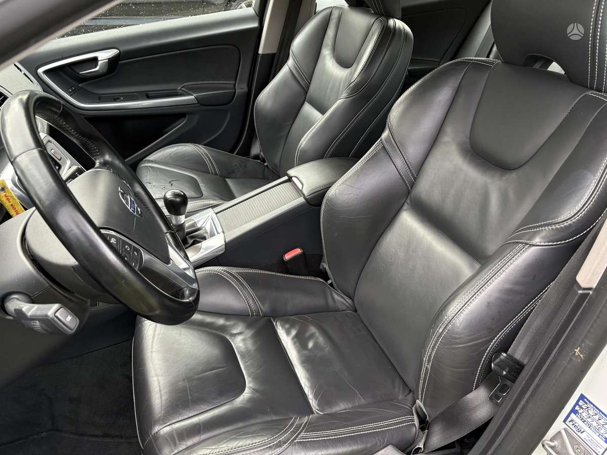 Volvo V60, 2.0 l., wagon