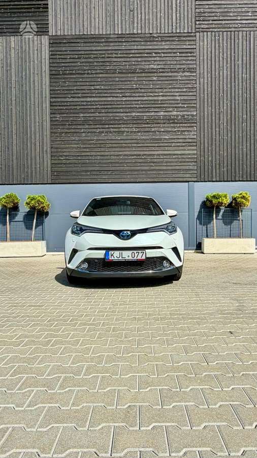 Toyota C-HR - 3