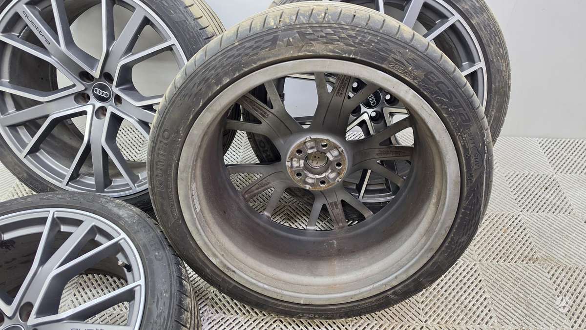 Audi Q7 SQ7, light alloy, R22