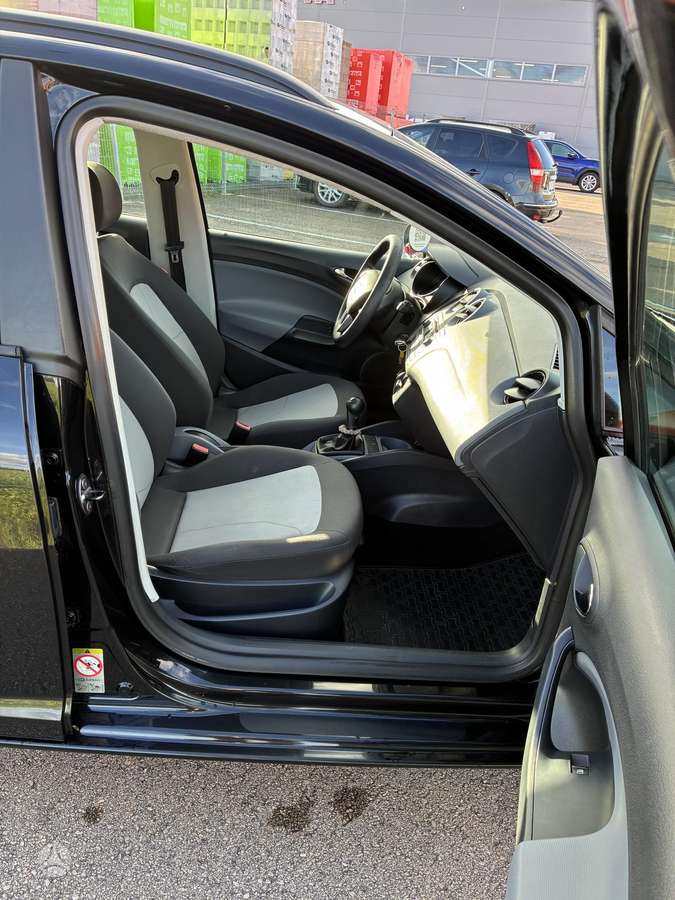 SEAT Ibiza - 9