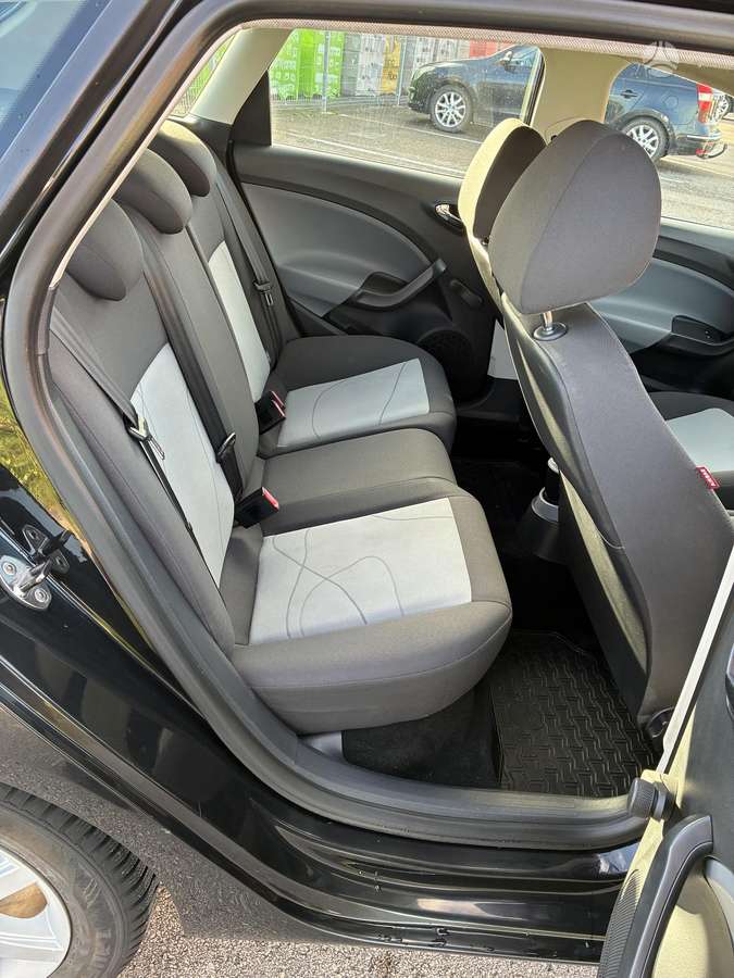 SEAT Ibiza - 10