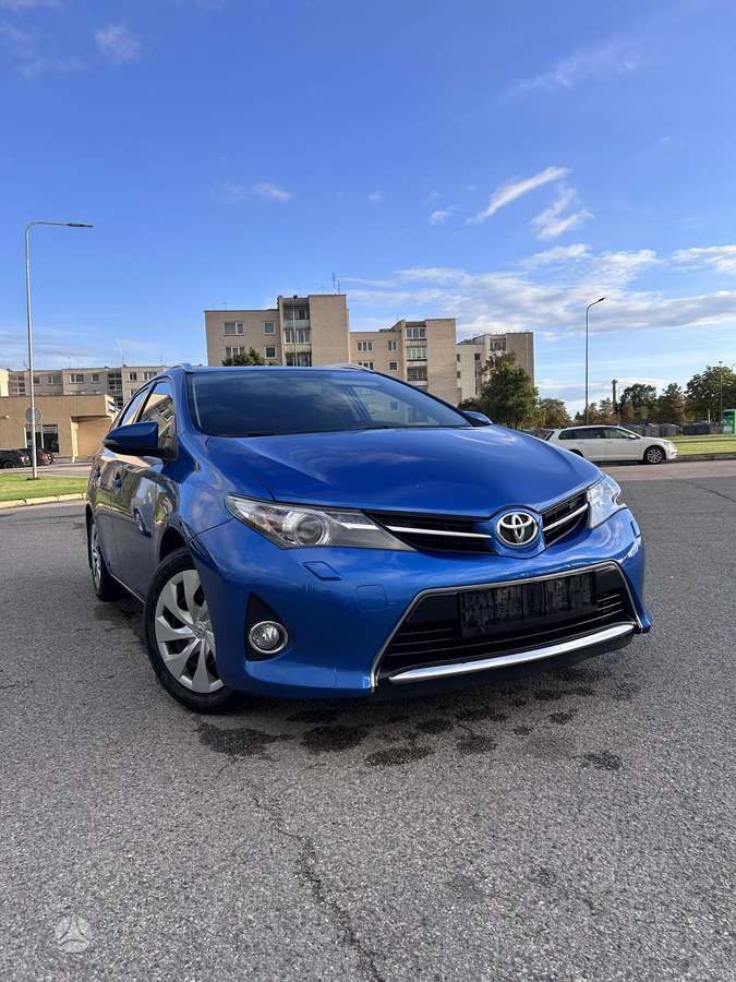 Toyota Auris - 5
