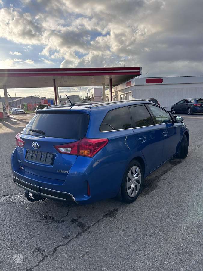 Toyota Auris - 9