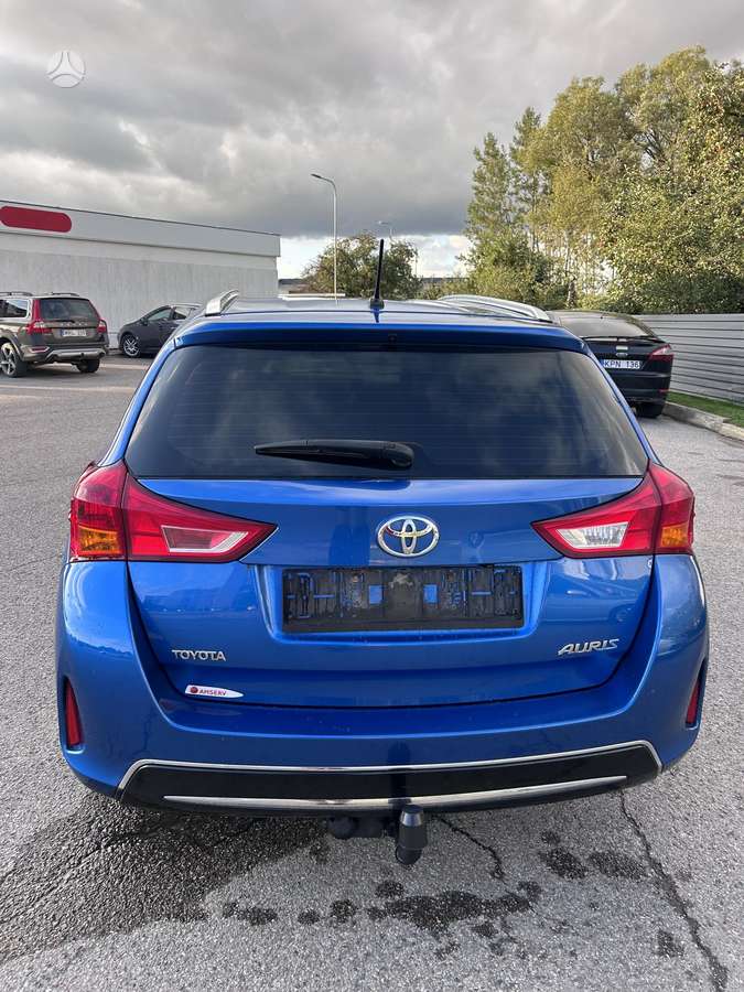 Toyota Auris - 10