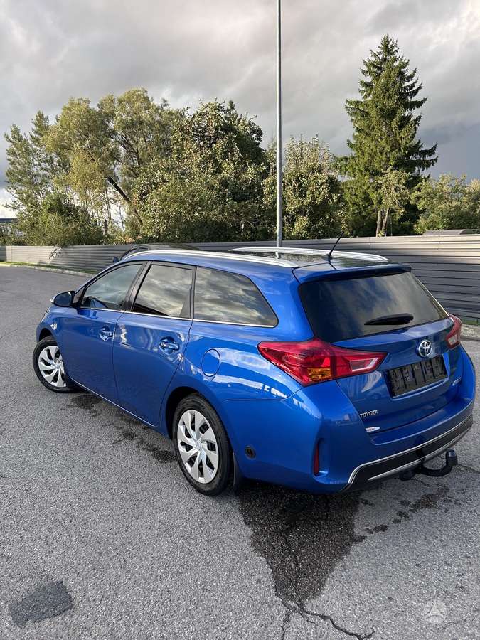Toyota Auris - 3