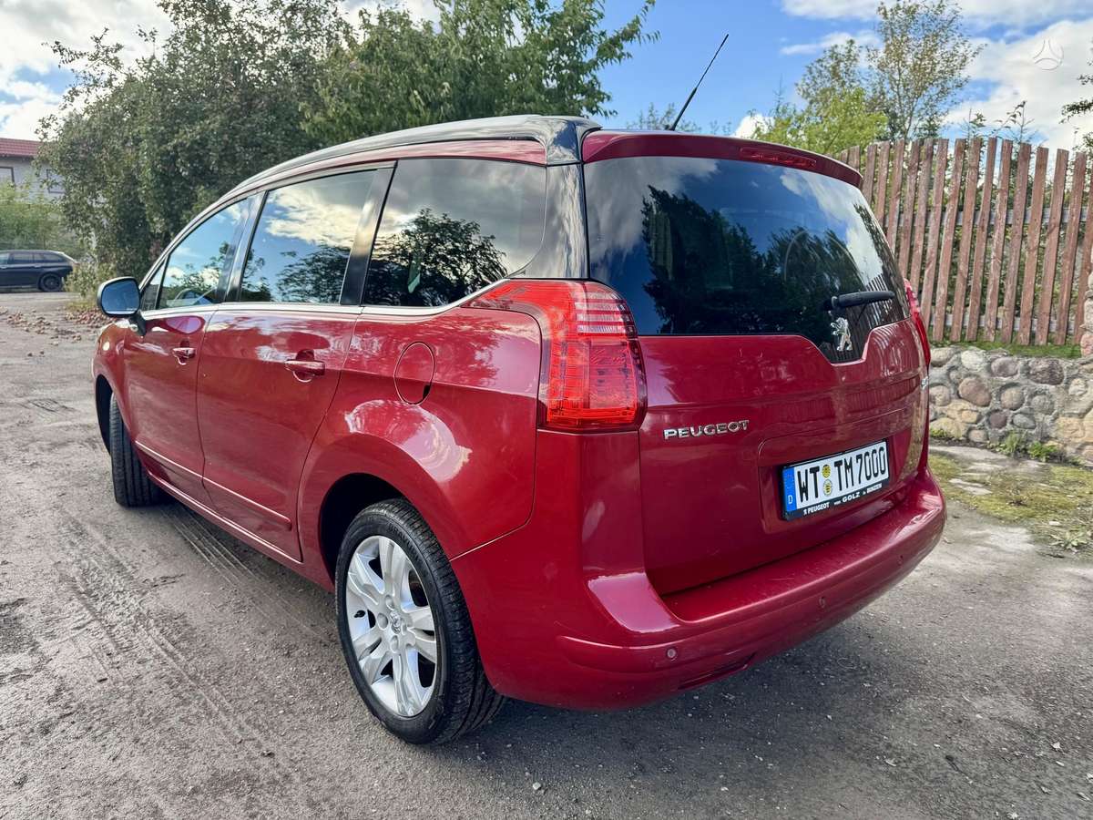 Peugeot 5008 - 3
