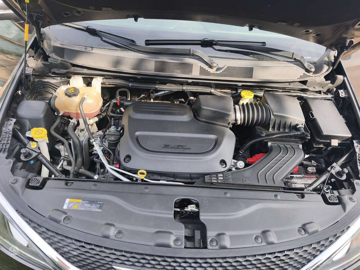 Chrysler Pacifica, 3.6 l., Минивэн