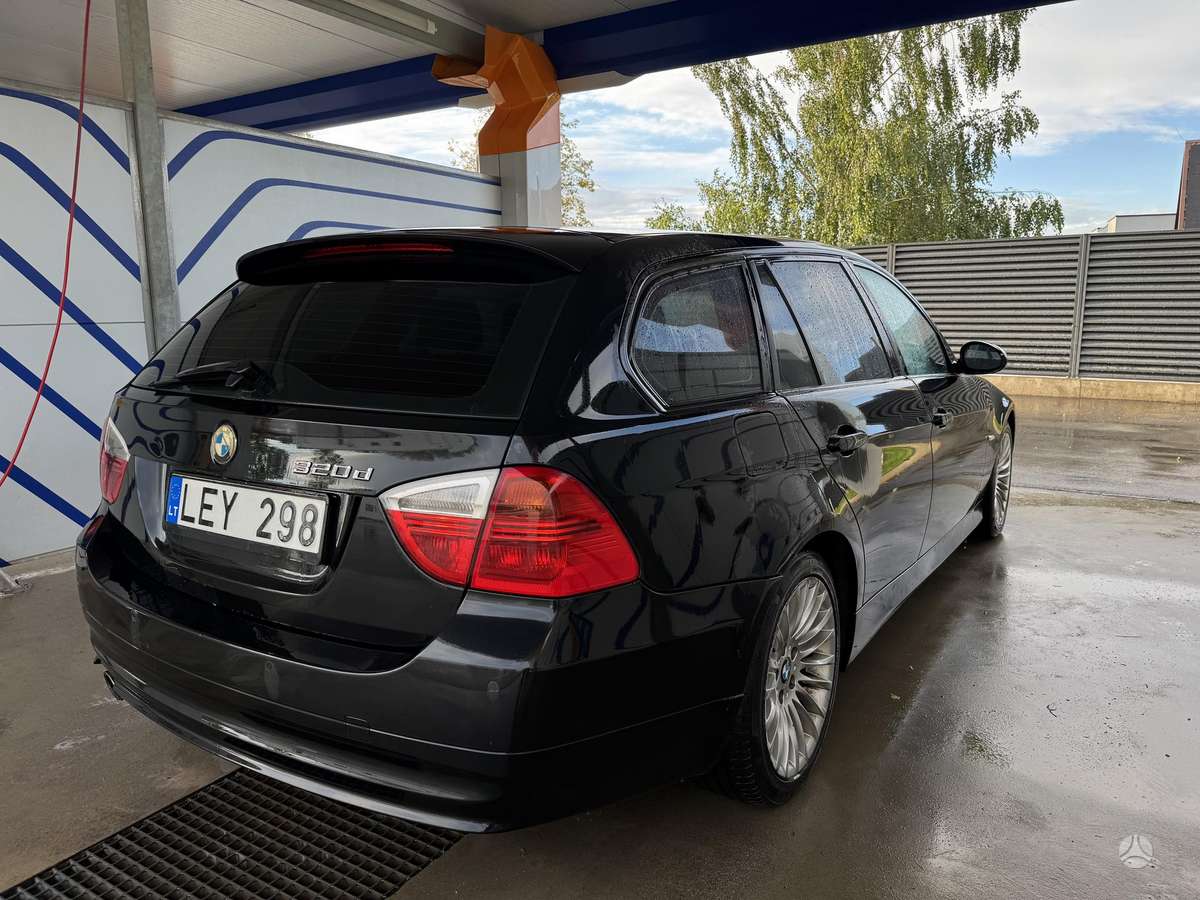 BMW 320, 2.0 l., Универсал