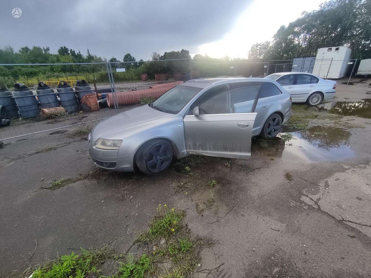 Audi A6, 3.0 l., universalas