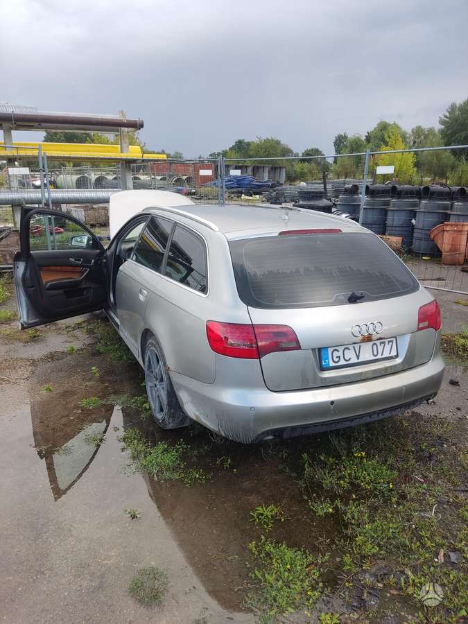 Audi A6, 3.0 l., universalas