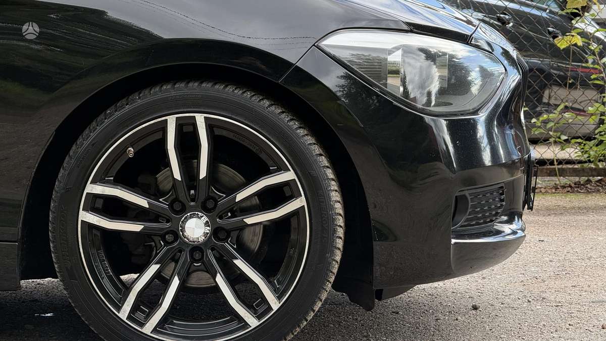 BMW 114, 1.6 l., hatchback