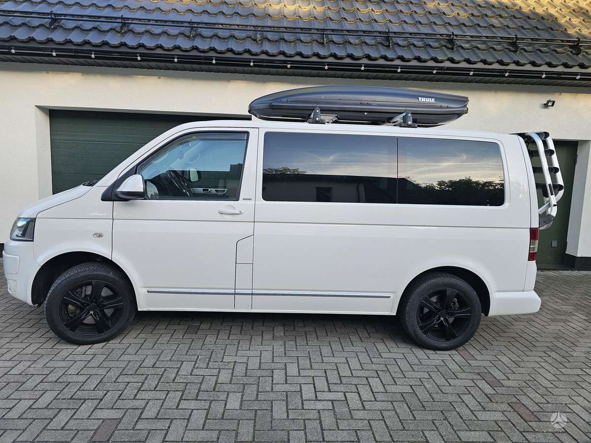 Volkswagen Multivan - 5