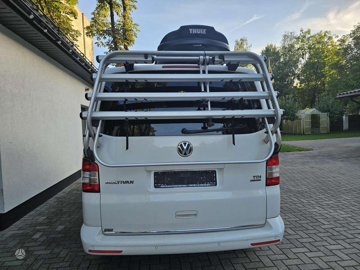 Volkswagen Multivan - 8