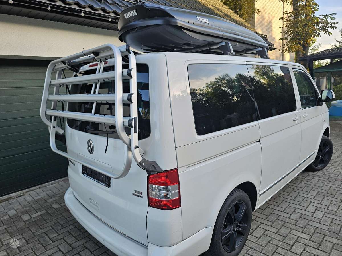 Volkswagen Multivan - 9