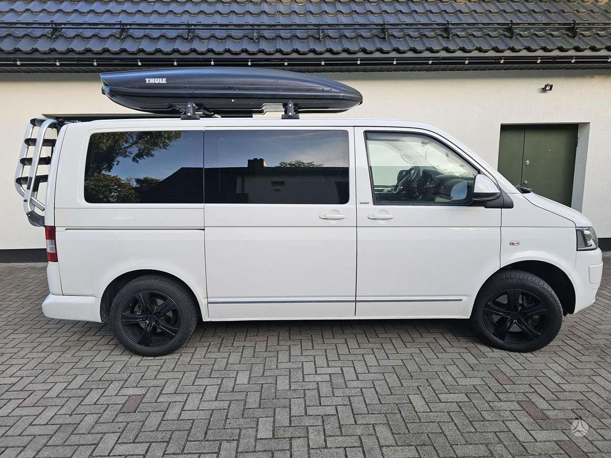 Volkswagen Multivan - 10
