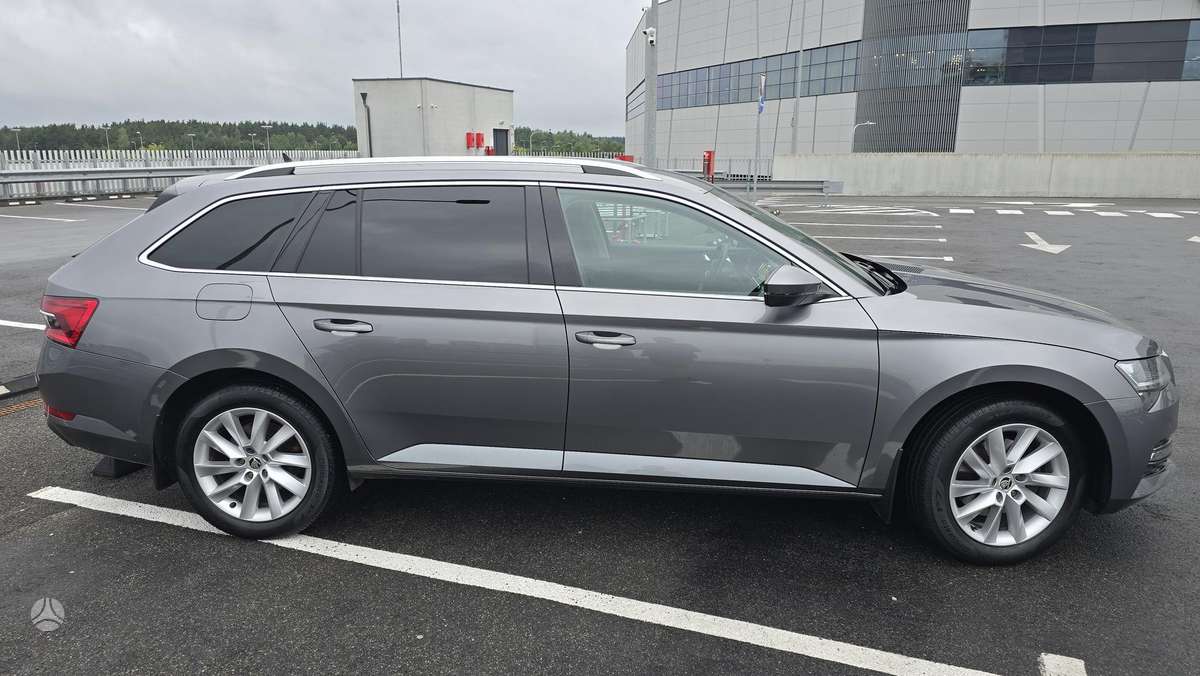 Skoda Superb, 2.0 l., Универсал