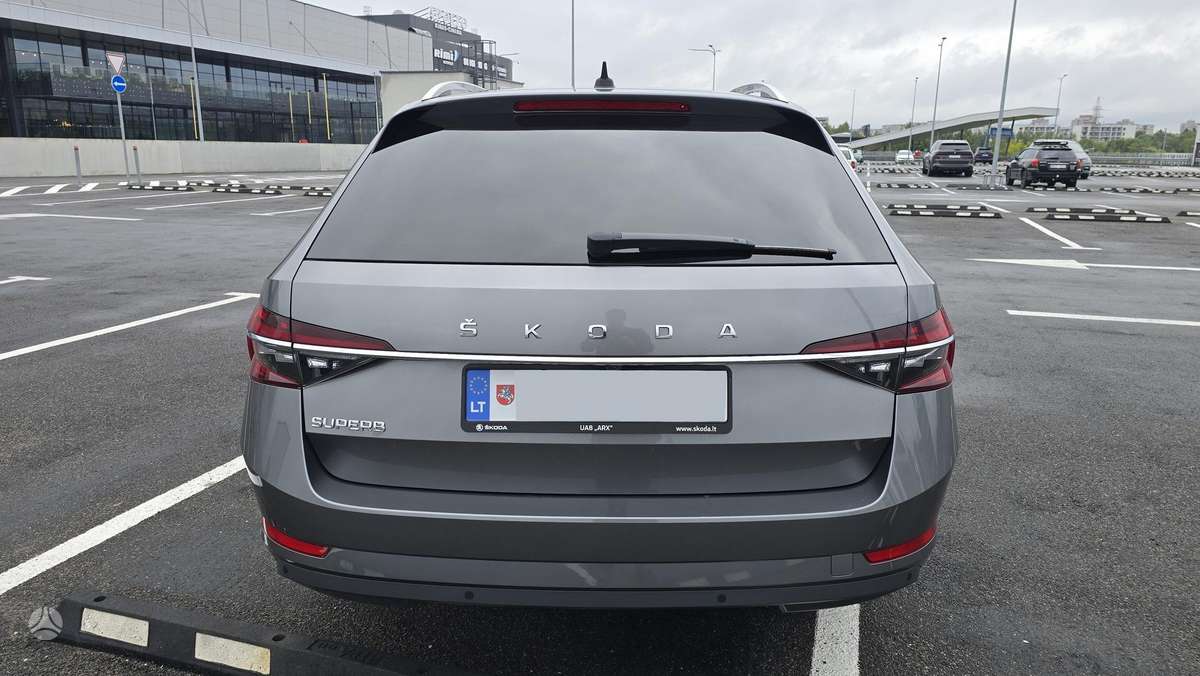 Skoda Superb, 2.0 l., Универсал