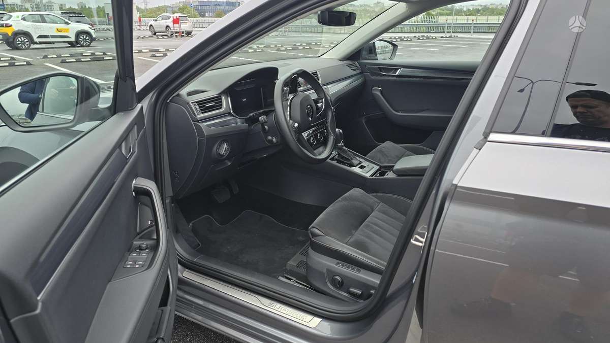 Skoda Superb, 2.0 l., Универсал