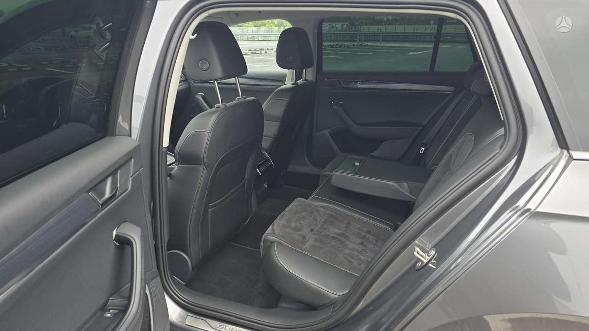 Skoda Superb, 2.0 l., Универсал
