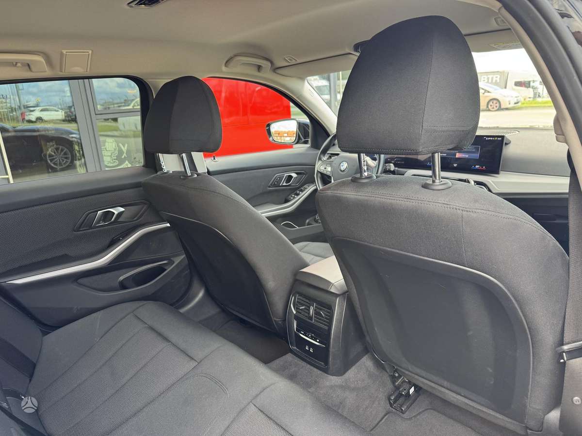 BMW 318, 2.0 l., Универсал