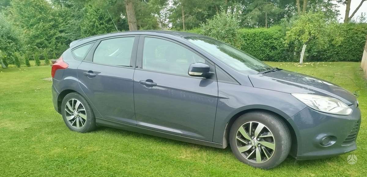 Ford Focus, 1.6 l., hatchback