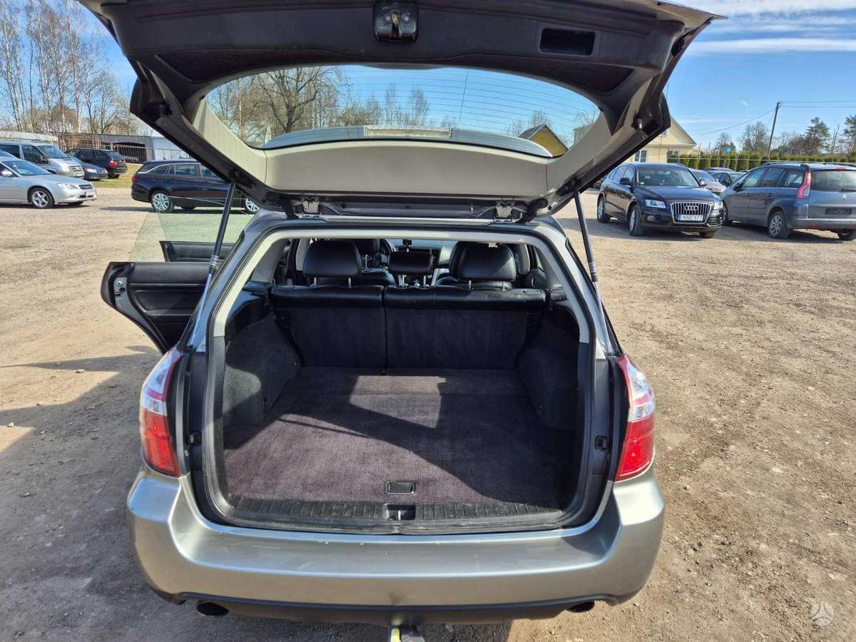 Subaru Outback, 2.5 l., universalas
