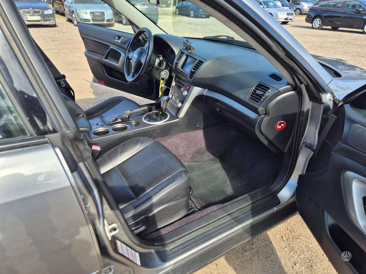 Subaru Outback, 2.5 l., wagon