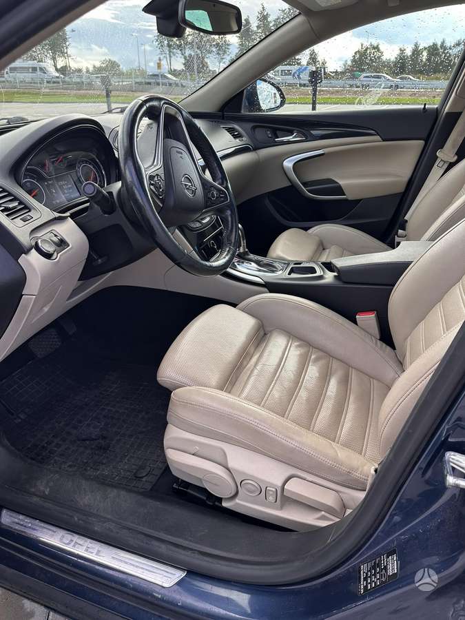Opel Insignia, 2.0 l., Универсал