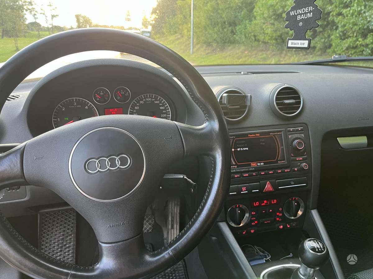 Audi A3, 2.0 l., Хэтчбек