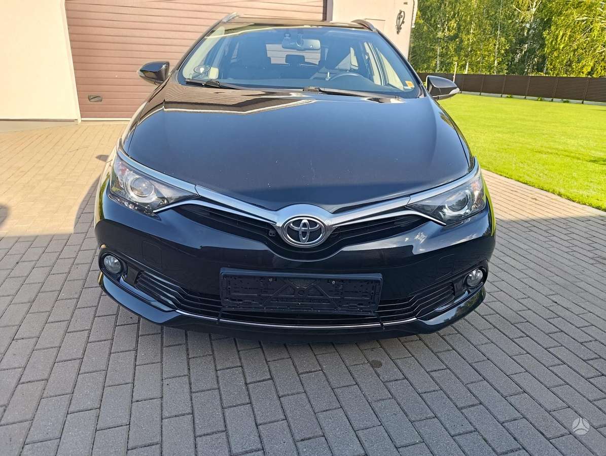 Toyota Auris - 3