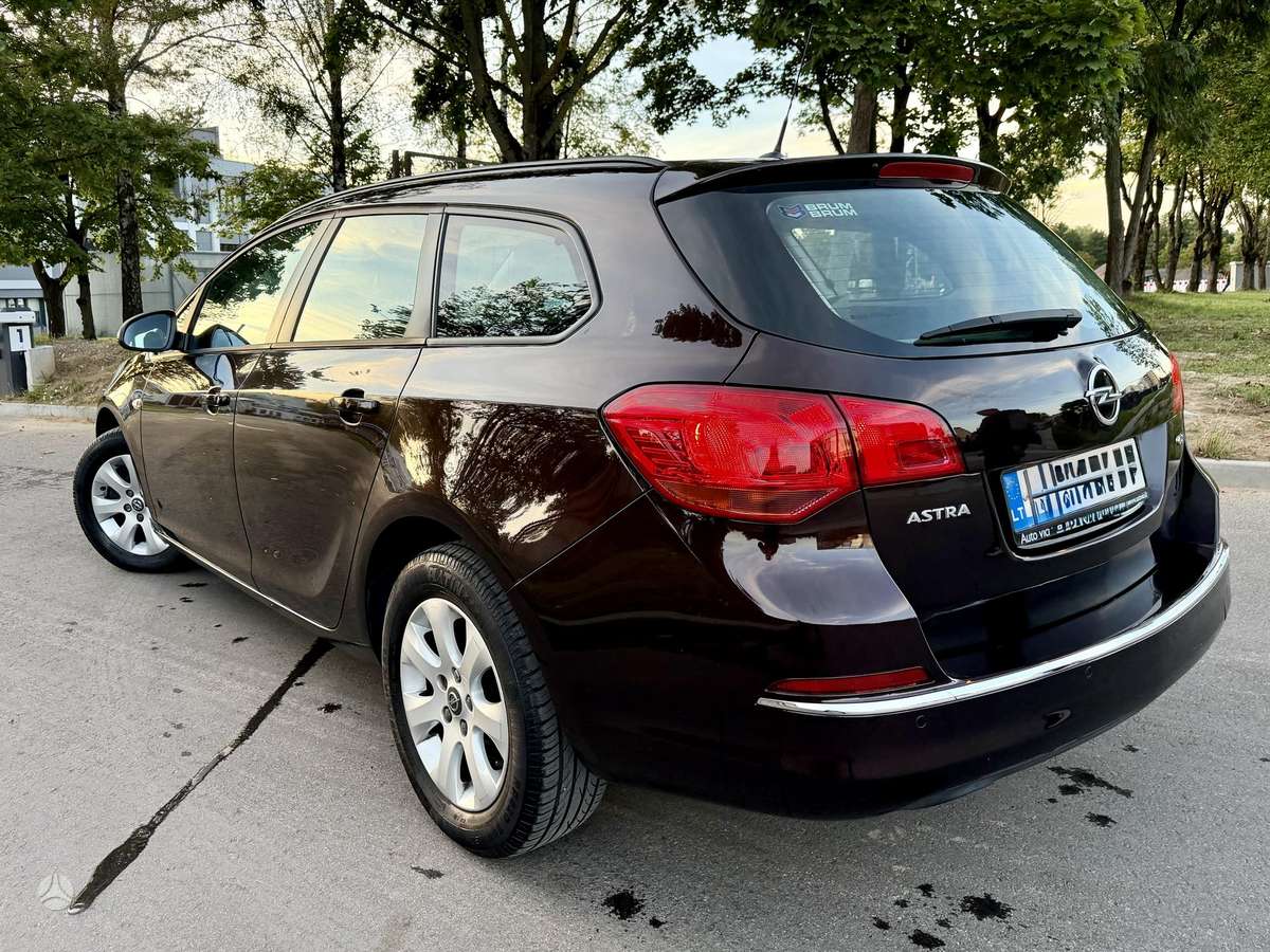 Opel Astra, wagon