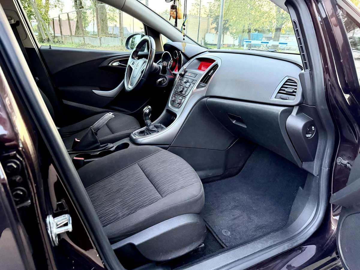 Opel Astra, wagon