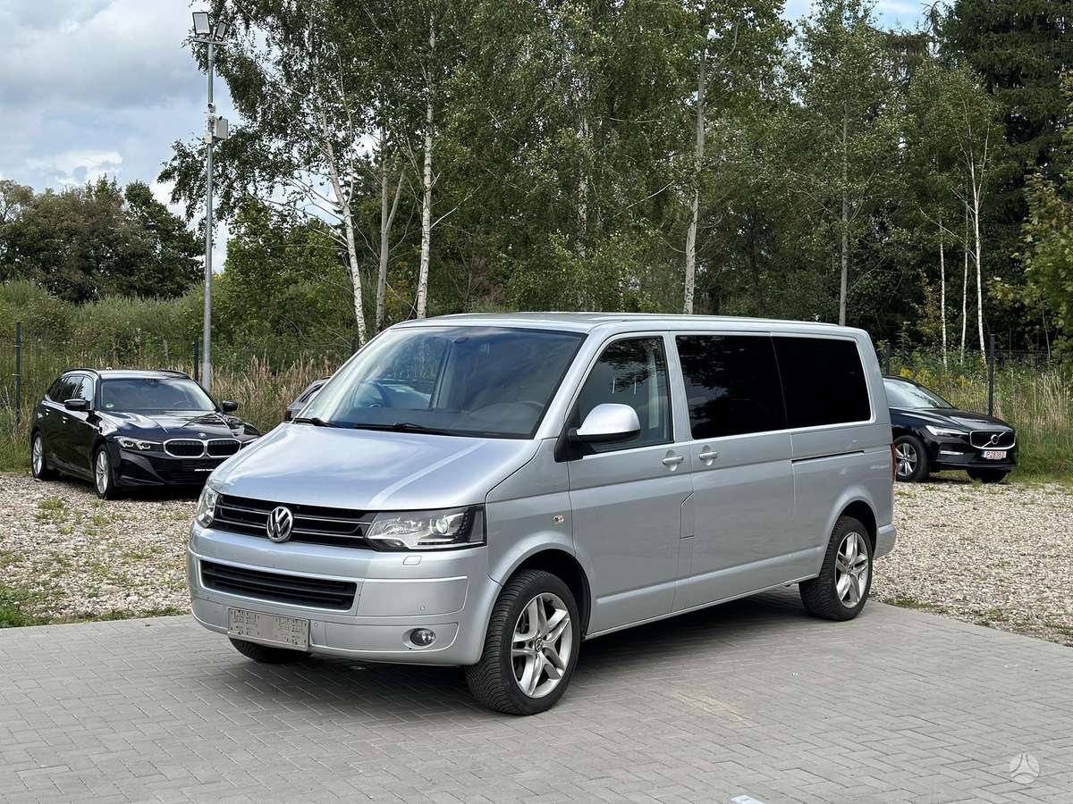 Volkswagen Caravelle - 1
