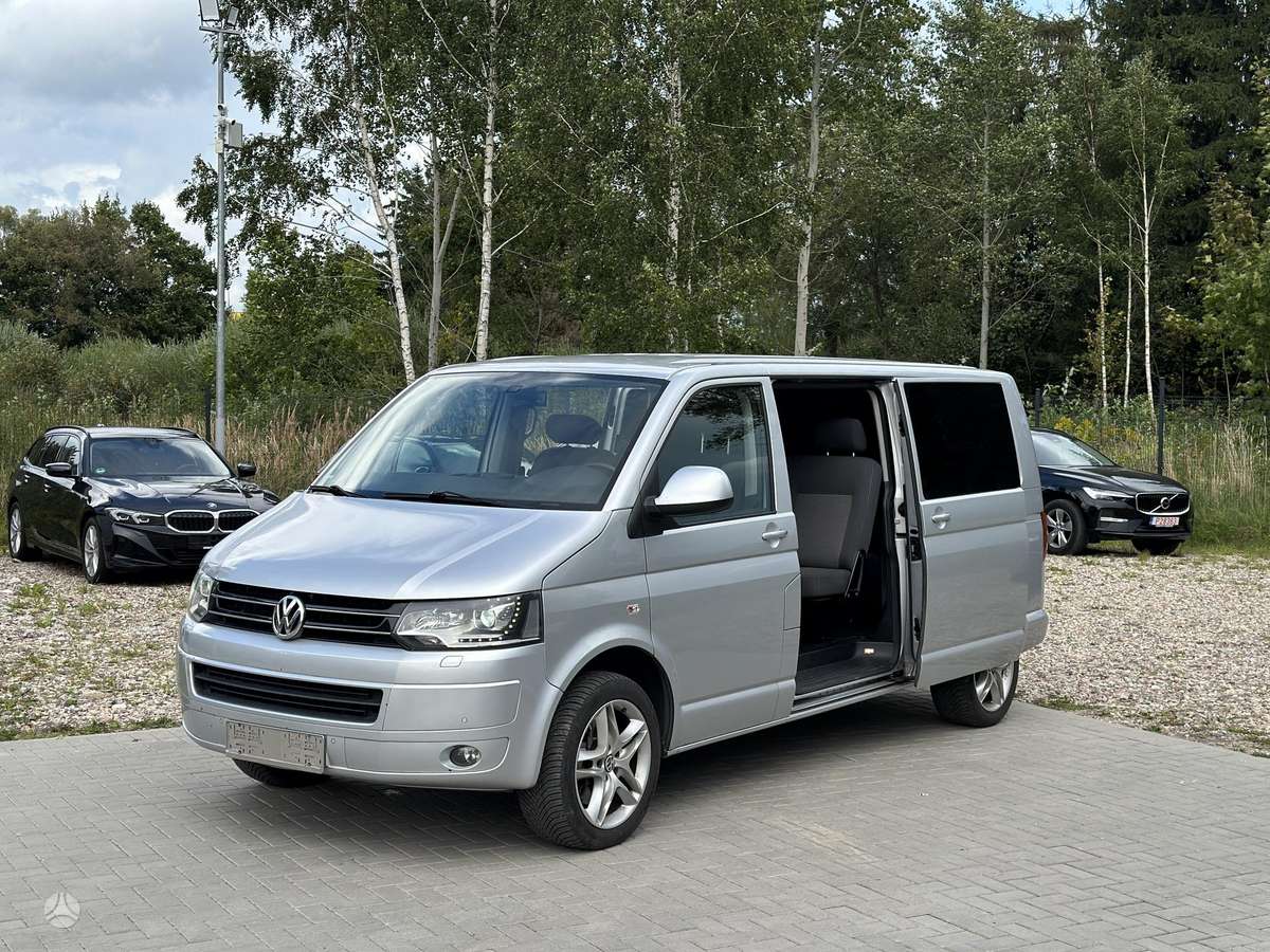 Volkswagen Caravelle - 8