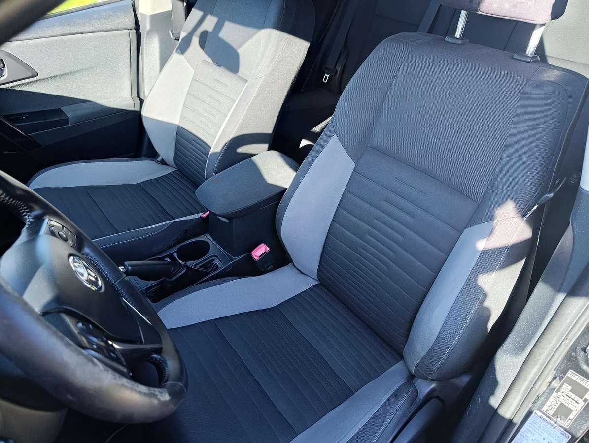 Toyota Auris, 1.2 l., Универсал