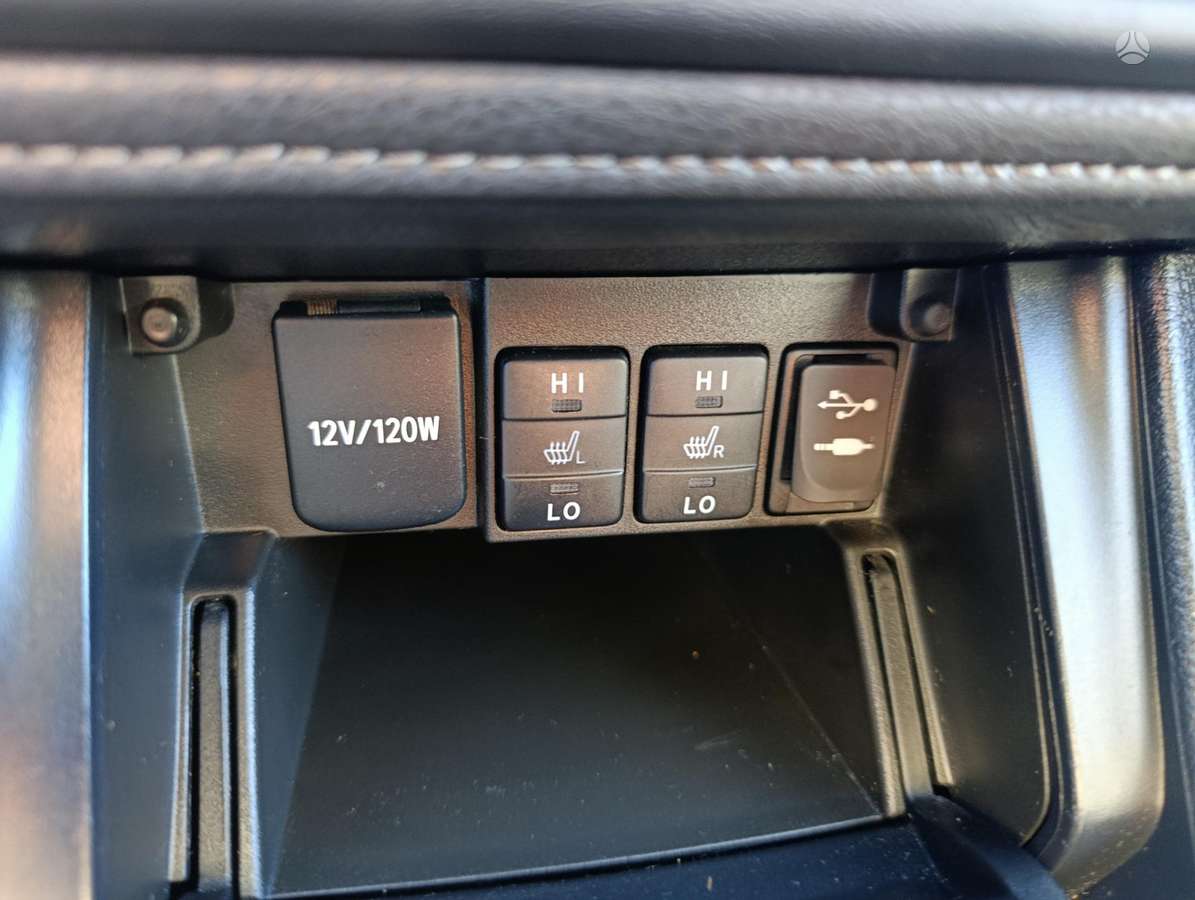 Toyota Auris, 1.2 l., Универсал