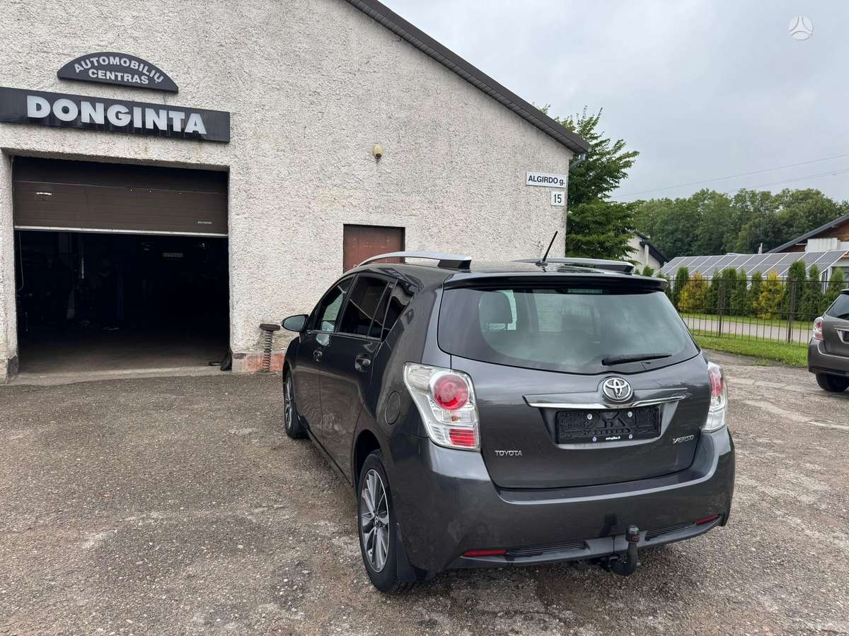 Toyota Verso - 6