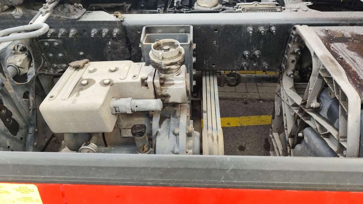 Volvo FH, 2 miegamosios vietos