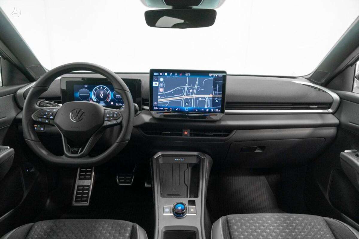 Volkswagen T-Roc - 9