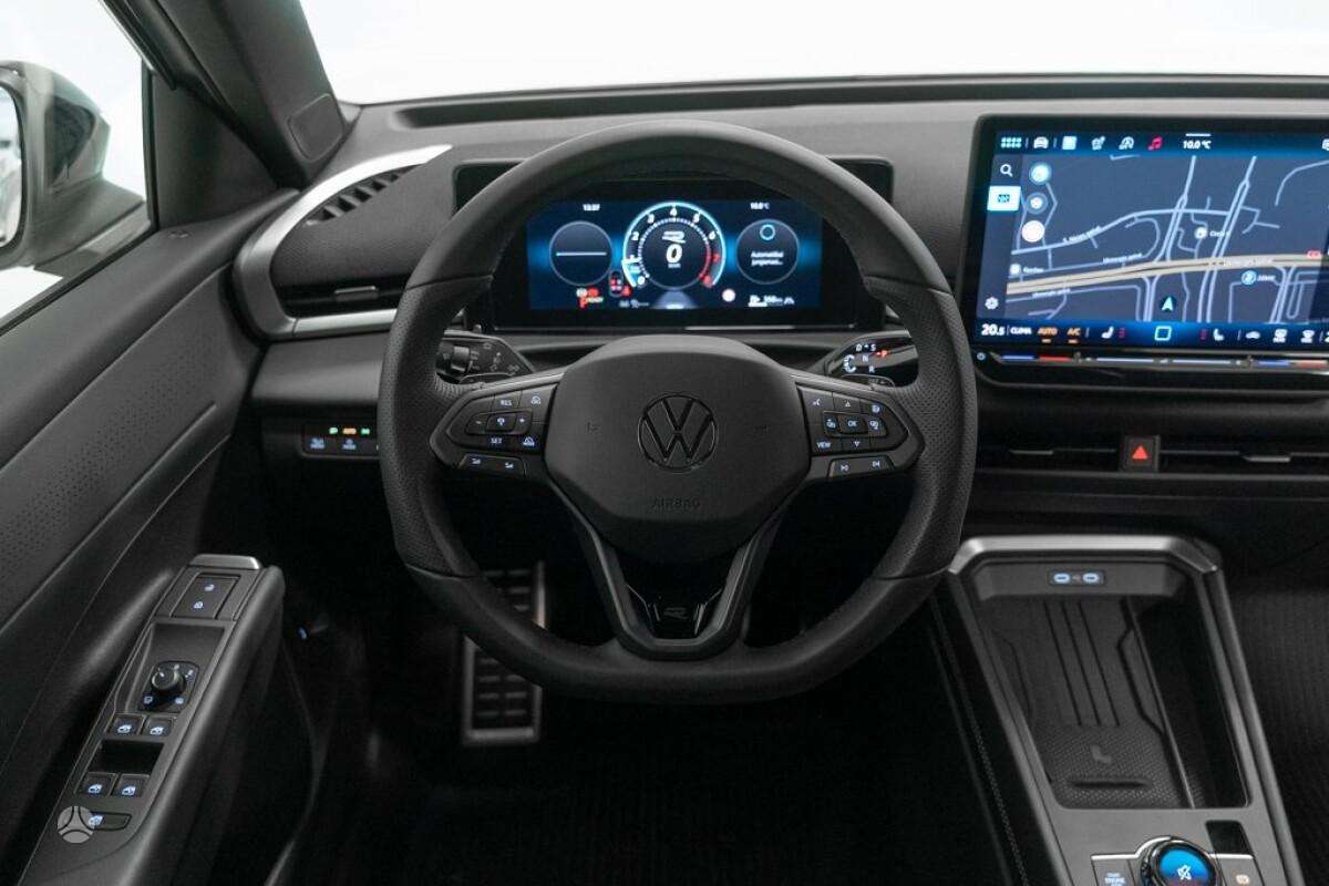 Volkswagen T-Roc - 11