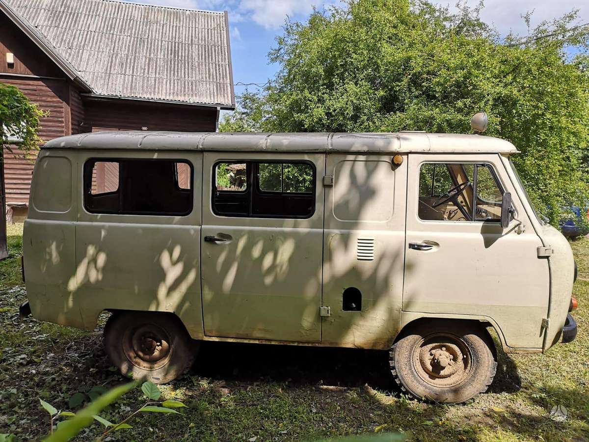 UAZ 3962 - 9