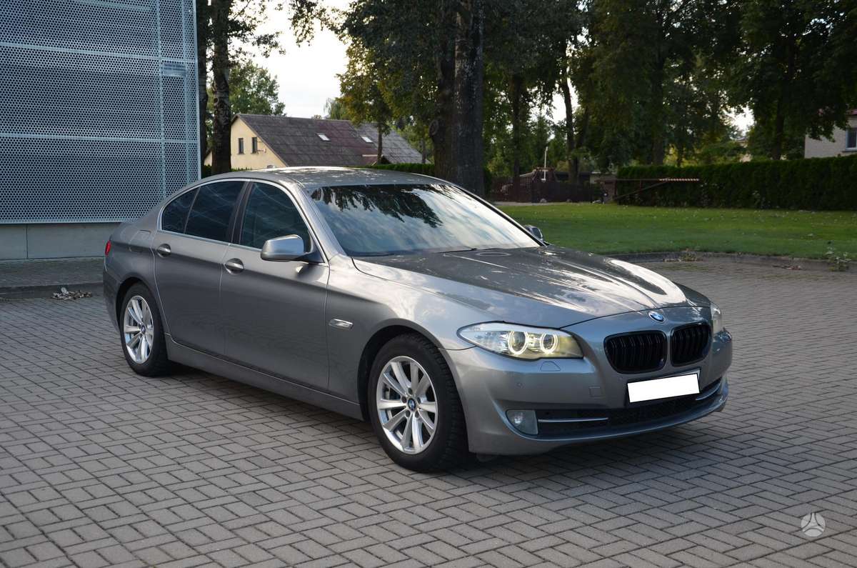 BMW 520, 2.0 l., Седан